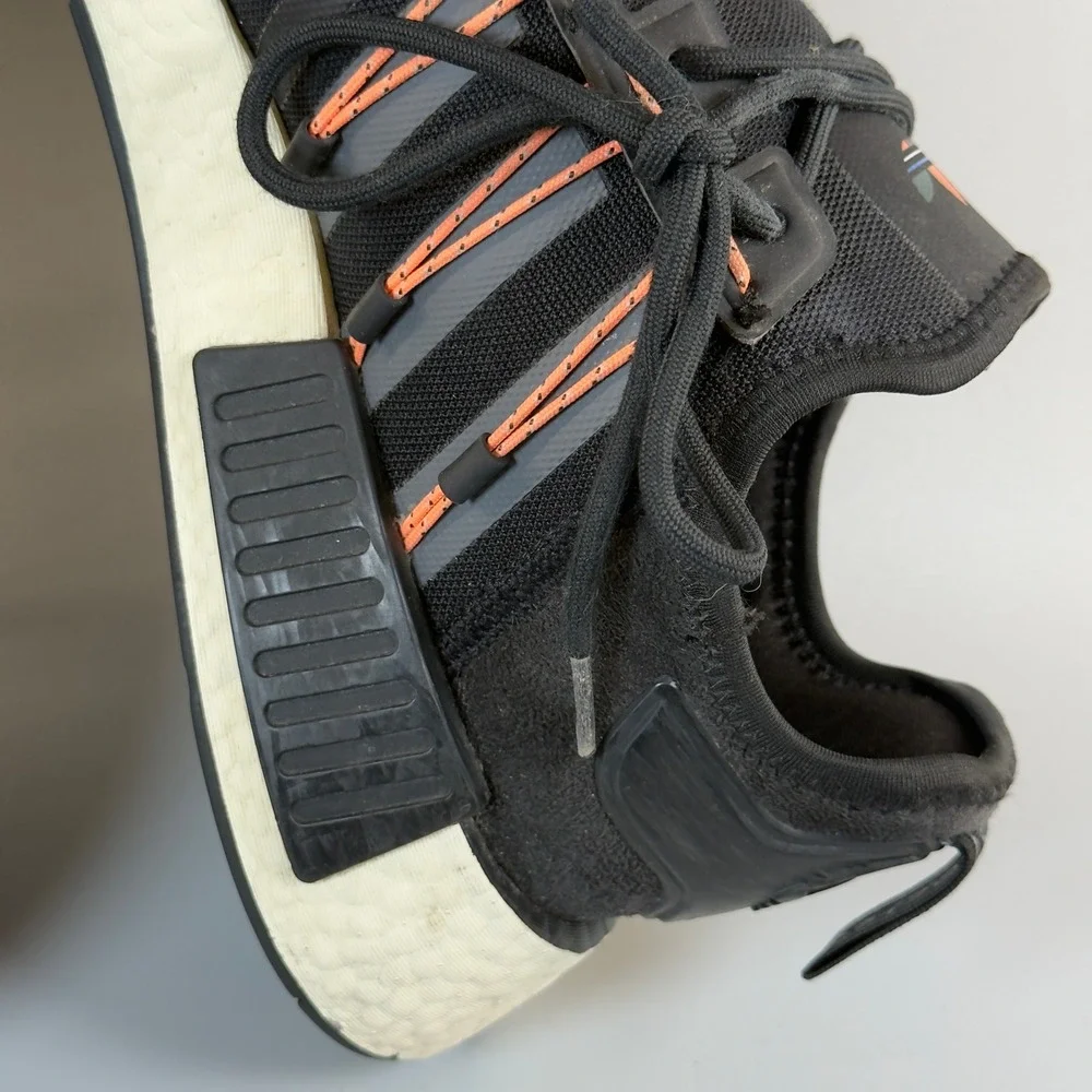 Adidas NMD R1 Mens 12 Running Shoes Black White Lace Up Low‎ Training Sneakers